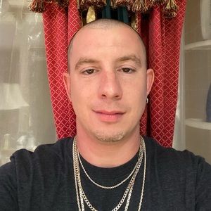 Meet your Posher, Vincent